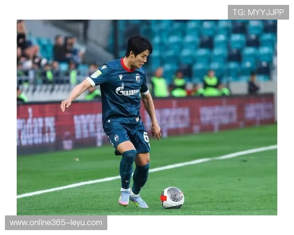 朴智星：韩足传奇再获新赞誉